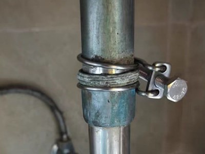 Wire pipe clips Wire pipe clips